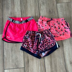 Girl’s Under Armour Shorts Large